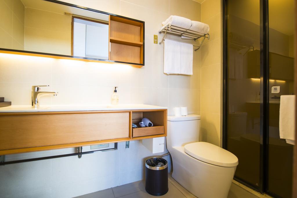 Ji Hotel Kunming Green Lake Branch Zewnętrze zdjęcie
