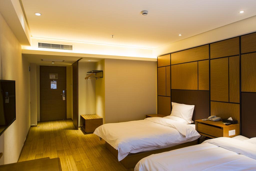 Ji Hotel Kunming Green Lake Branch Zewnętrze zdjęcie